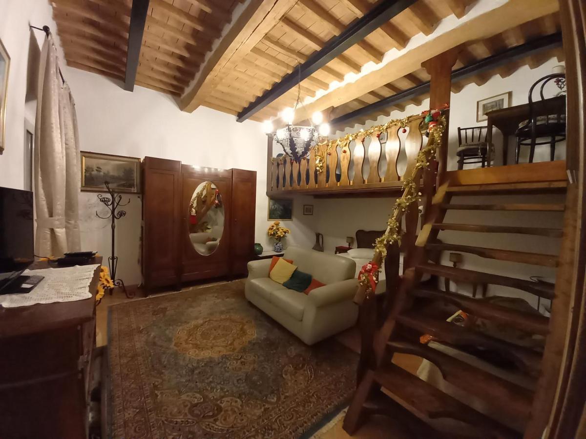 Appartamento Stile Toscano In 파우글리아 외부 사진